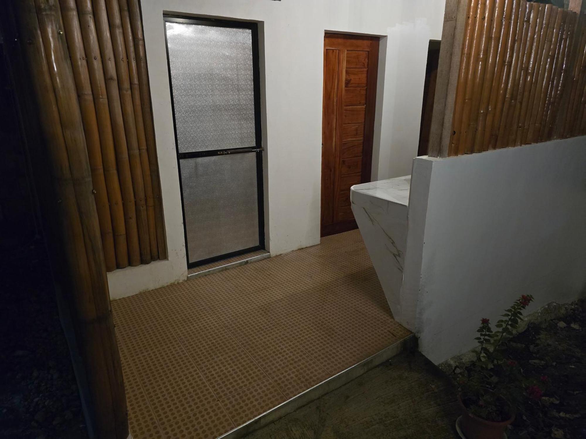 Home Sweetie Homestay & Bunkbeds 몰볼 외부 사진